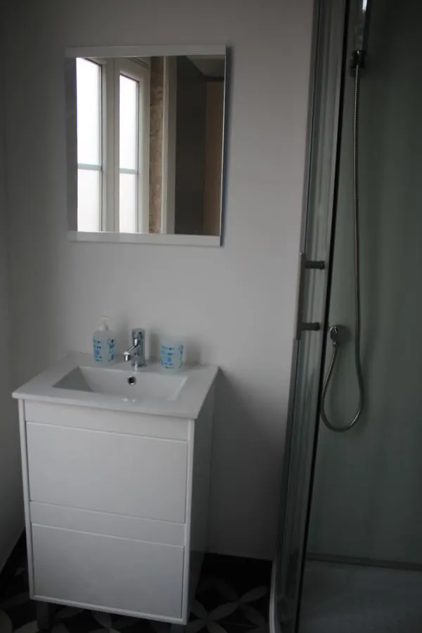Guesthouse Castelo Lisbon 4*,